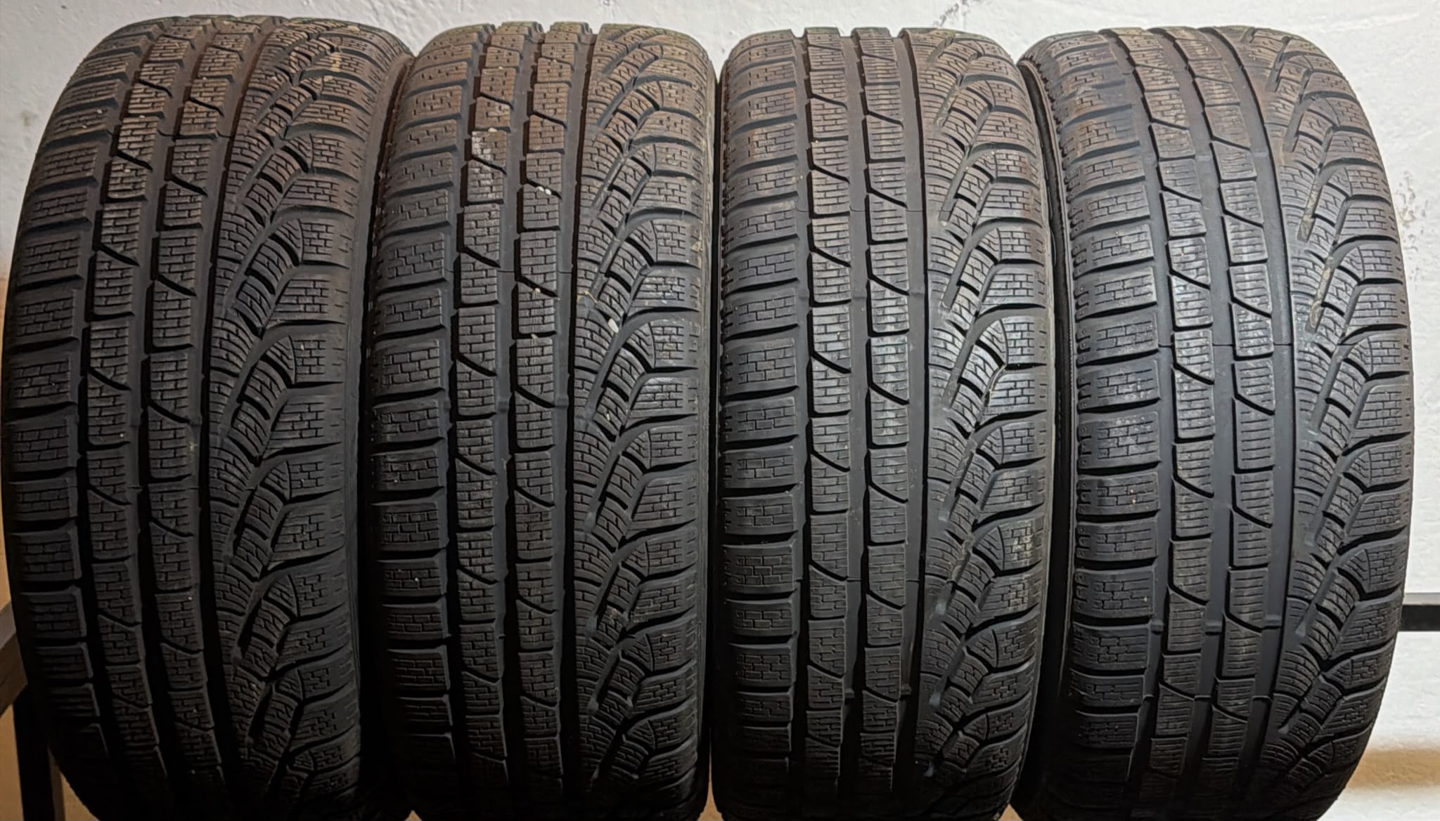 Pirelli Sottozero WINTER 210 225/45 R17